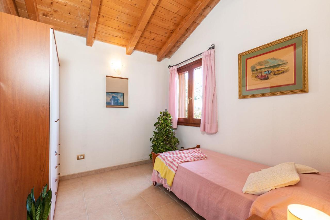 Casa Orfea Apartment ซานตามาเรีย นาวาร์เรเซ ภายนอก รูปภาพ