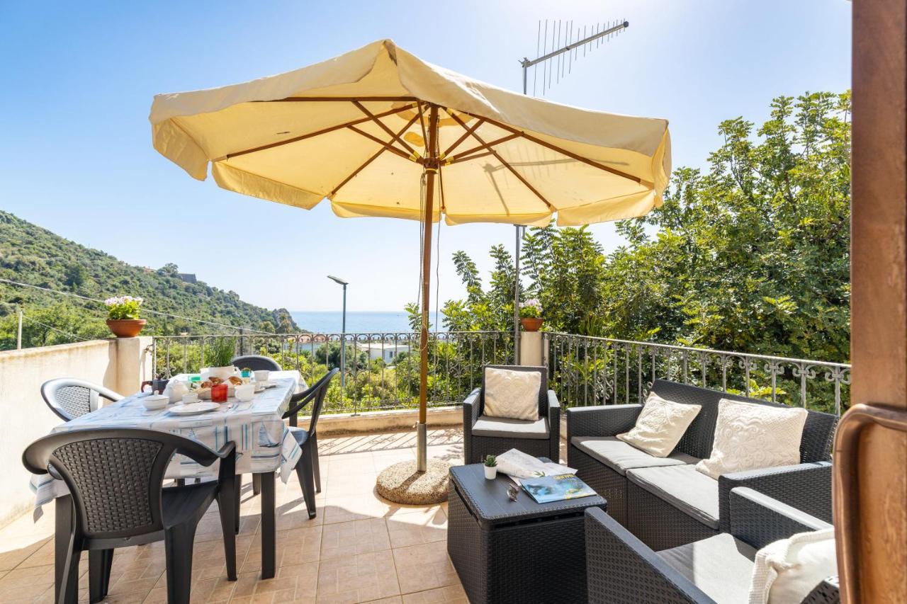 Casa Orfea Apartment ซานตามาเรีย นาวาร์เรเซ ภายนอก รูปภาพ