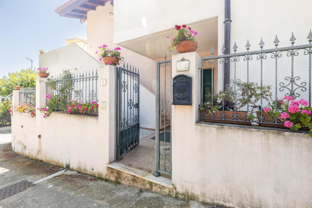 Casa Orfea Apartment ซานตามาเรีย นาวาร์เรเซ ภายนอก รูปภาพ